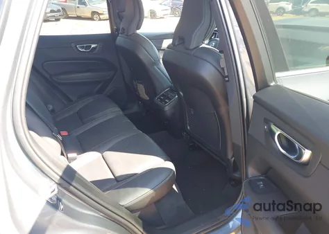 2021 Volvo Xc60 T5 Inscription из США, поврежденный, VIN YV4102RL0M1865805